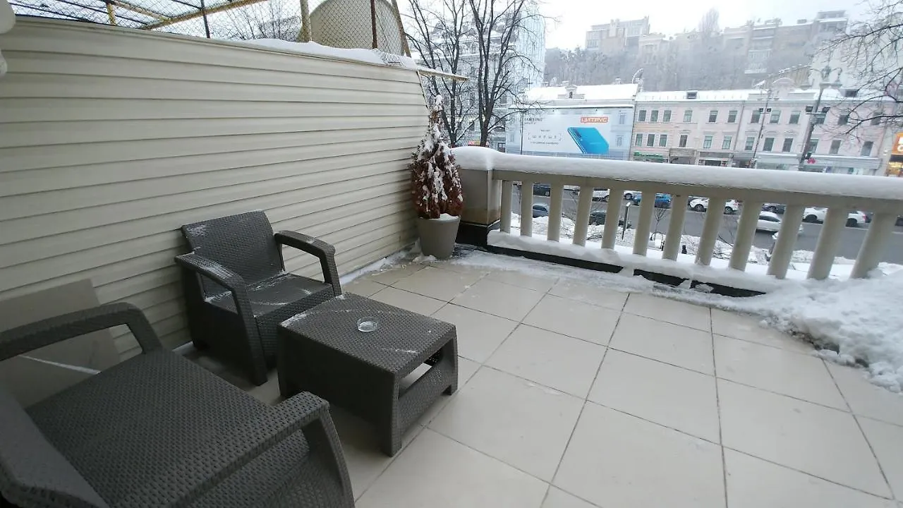 One Bedroom. Luxe. 29 Khreshchatyk Str. Besarabka Kyiv Apartment