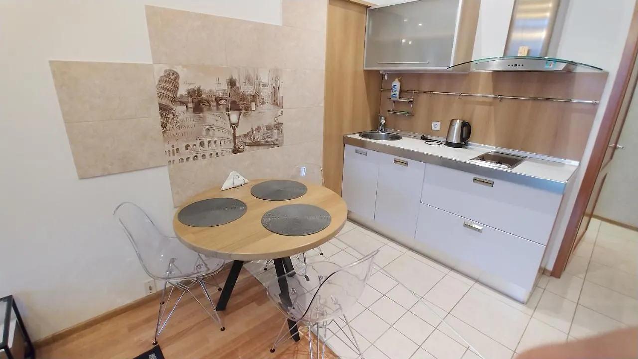 One Bedroom. Luxe. 29 Khreshchatyk Str. Besarabka Kyiv 0*,