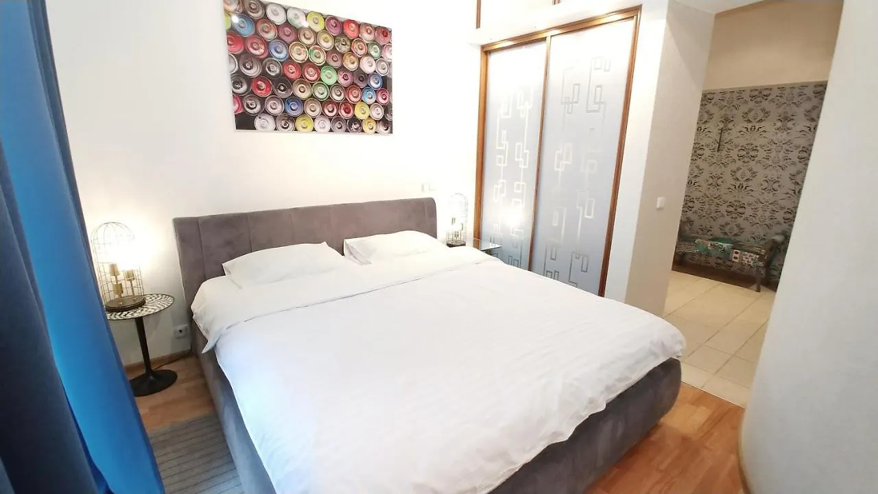 דירה One Bedroom Luxe With A Terrace